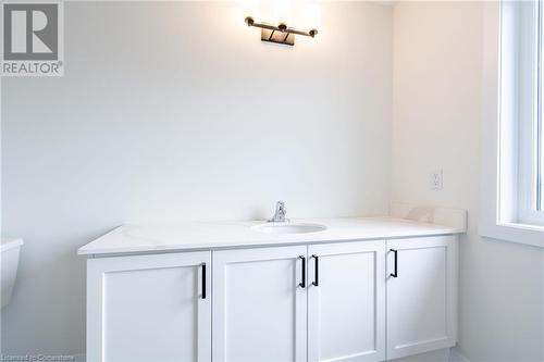 189 Lormont Blvd (Lot 26), Hamilton, ON - Indoor Photo Showing Bathroom