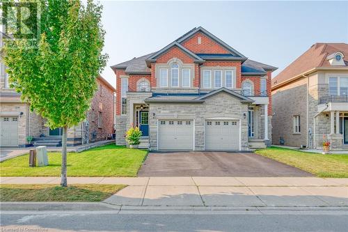 106 Summerberry Way, Hamilton, ON - Outdoor With Facade