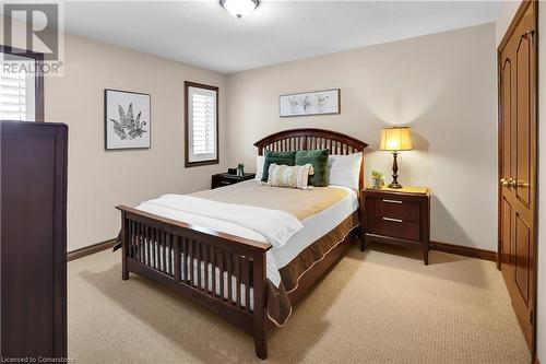 82 Derek Drive, Hamilton, ON - Indoor Photo Showing Bedroom