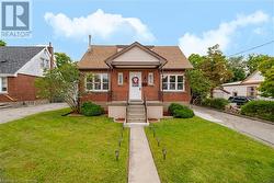 344 EAST 12TH Street  Hamilton, ON L9A 3Y1