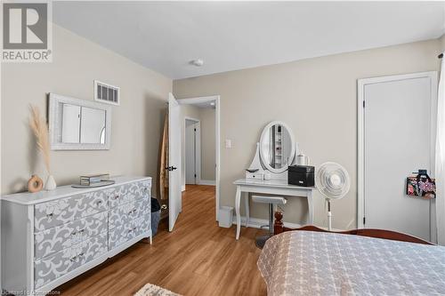 17 Prestwick Avenue, St. Catharines, ON - Indoor Photo Showing Bedroom