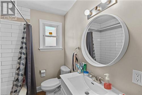 17 Prestwick Avenue, St. Catharines, ON - Indoor Photo Showing Bathroom