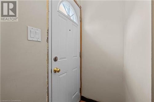 17 Prestwick Avenue, St. Catharines, ON - Indoor Photo Showing Other Room