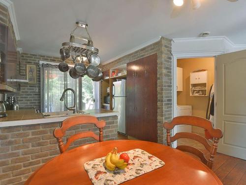 Kitchen - 174 Rue Du Châtelet, Saint-Colomban, QC - Indoor Photo Showing Dining Room