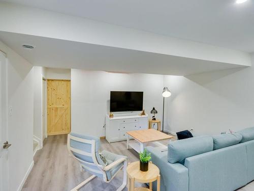 Family room - 119 Rue De La Vaudaire, Gatineau (Aylmer), QC - Indoor Photo Showing Living Room