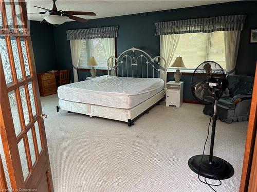 12289 Lakeshore Road, Wainfleet, ON - Indoor Photo Showing Bedroom