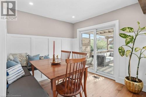 132 Weir Street N, Hamilton, ON - Indoor Photo Showing Dining Room