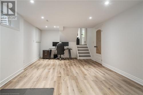 656 King Road, Burlington, ON - Indoor Photo Showing Other Room