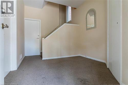 24 Carrick Avenue, Hamilton, ON - Indoor Photo Showing Other Room