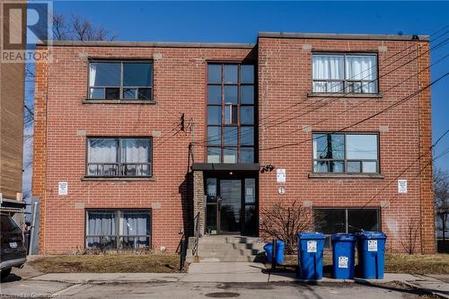 1 East 35Th Street Unit# 7, Hamilton, ON - Outdoor With Exterior