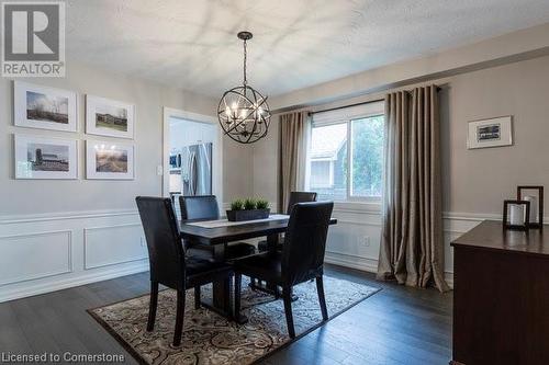 203 Bluebell Crescent, Ancaster, ON - Indoor Photo Showing Dining Room