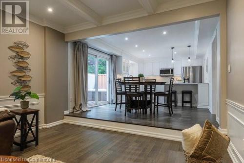 203 Bluebell Crescent, Ancaster, ON - Indoor Photo Showing Dining Room