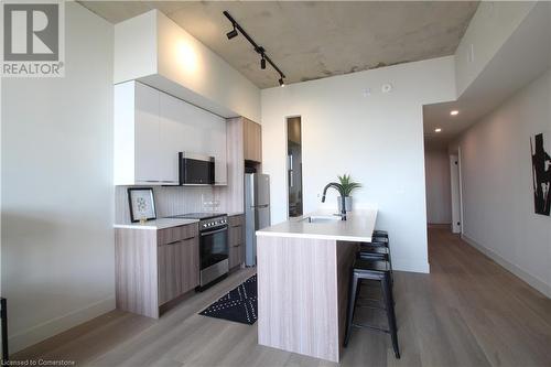 26 Augusta Street Unit# 508, Hamilton, ON - Indoor Photo Showing Kitchen