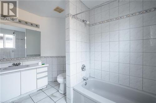 58 Galley Road, Ancaster, ON - Indoor Photo Showing Bathroom