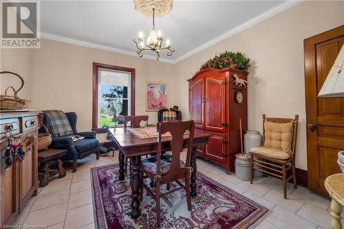 420 Ridge Road, Hamilton, ON - Indoor Photo Showing Dining Room