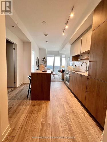 2309 - 15 Holmes Avenue, Toronto, ON - Indoor Photo Showing Kitchen