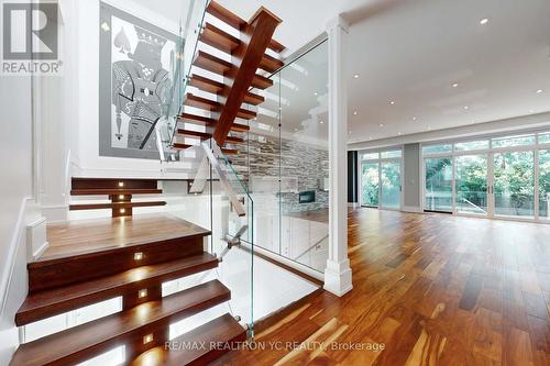 90 Upper Canada Drive, Toronto, ON - Indoor Photo Showing Other Room