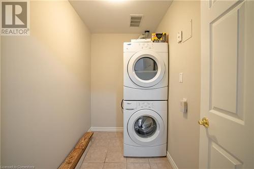 5188 Lakeshore Road Unit# 102, Burlington, ON - Indoor Photo Showing Laundry Room