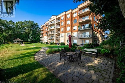 5188 Lakeshore Road Unit# 102, Burlington, ON - Outdoor With Facade