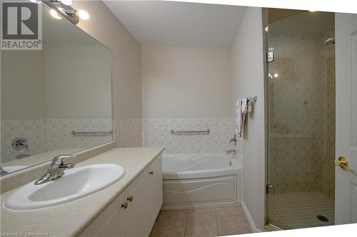 5188 Lakeshore Road Unit# 102, Burlington, ON - Indoor Photo Showing Bathroom