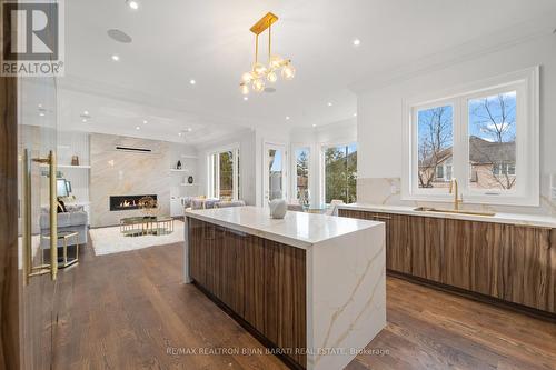 413 Empress Avenue, Toronto, ON - Indoor Photo Showing Kitchen With Upgraded Kitchen