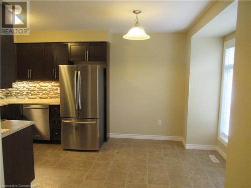 1010 Fanshawe Park Road E Unit# 5, London, ON - Indoor Photo Showing Kitchen With Stainless Steel Kitchen