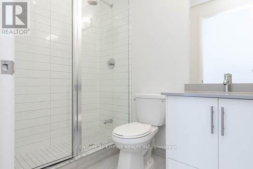 1505 - 460 Adelaide Street E, Toronto, ON - Indoor Photo Showing Bathroom