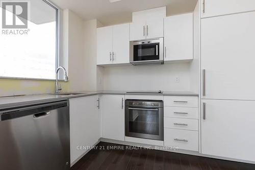 1505 - 460 Adelaide Street E, Toronto, ON - Indoor Photo Showing Kitchen