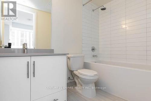 1505 - 460 Adelaide Street E, Toronto, ON - Indoor Photo Showing Bathroom