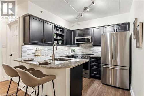 2055 Appleby Line Unit# 108, Burlington, ON - Indoor Photo Showing Kitchen With Upgraded Kitchen