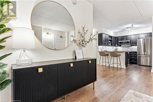 2055 Appleby Line Unit# 108, Burlington, ON - Indoor Photo Showing Kitchen