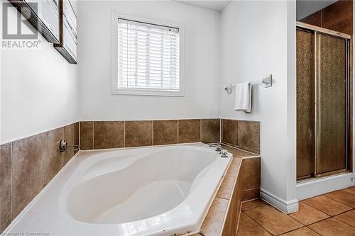 5228 Garland Crescent, Burlington, ON - Indoor Photo Showing Bathroom