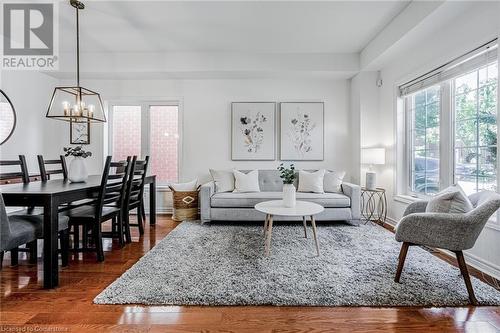 5228 Garland Crescent, Burlington, ON - Indoor Photo Showing Other Room