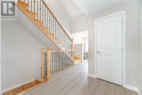 39 Bayonne Drive, Stoney Creek, ON - Indoor Photo Showing Other Room