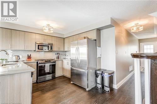 72 Keith Crescent, Niagara-On-The-Lake, ON - Indoor Photo Showing Kitchen