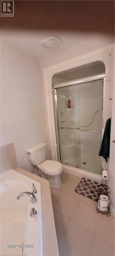 82 Charleswood Crescent, Hamilton, ON - Indoor Photo Showing Bathroom