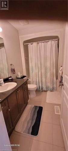 82 Charleswood Crescent, Hamilton, ON - Indoor Photo Showing Bathroom