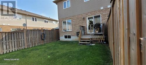 82 Charleswood Crescent, Hamilton, ON - Outdoor With Exterior