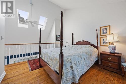 473 Blathwayte Lane, Burlington, ON - Indoor Photo Showing Bedroom