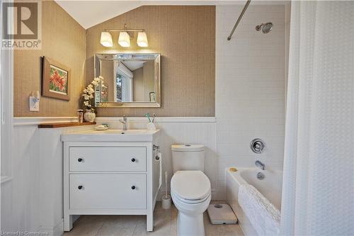 473 Blathwayte Lane, Burlington, ON - Indoor Photo Showing Bathroom