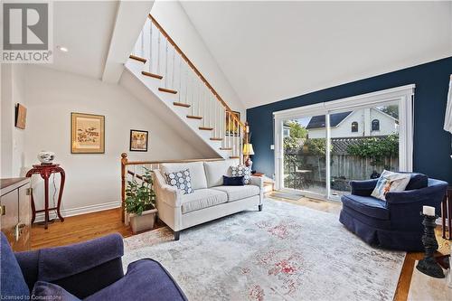 473 Blathwayte Lane, Burlington, ON - Indoor Photo Showing Living Room