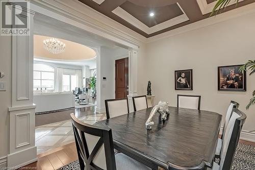 445 Elizabeth Street Unit# Ph1, Burlington, ON - Indoor Photo Showing Dining Room