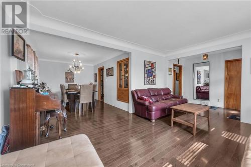 1269 Leighland Road, Burlington, ON - Indoor Photo Showing Living Room