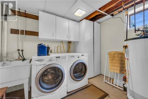 1269 Leighland Road, Burlington, ON - Indoor Photo Showing Laundry Room