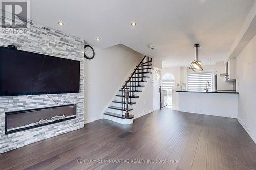 18 - 1635 Pickering Parkway, Pickering (Village East), ON - Indoor Photo Showing Living Room With Fireplace