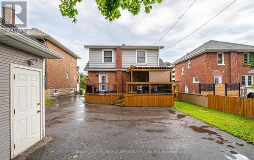 112 Adelaide Avenue W, Oshawa (O'Neill), ON - Outdoor With Deck Patio Veranda With Exterior