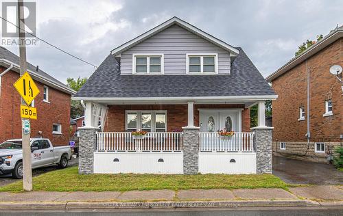 112 Adelaide Avenue W, Oshawa (O'Neill), ON - Outdoor With Deck Patio Veranda