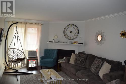 46 - 140 Conway Drive, London, ON - Indoor Photo Showing Living Room