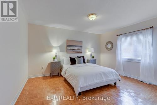 172 Jefferson Forest Drive, Richmond Hill (Jefferson), ON - Indoor Photo Showing Bedroom