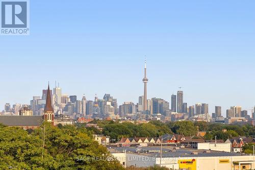 813 - 383 Sorauren Avenue, Toronto (Roncesvalles), ON - Outdoor With View